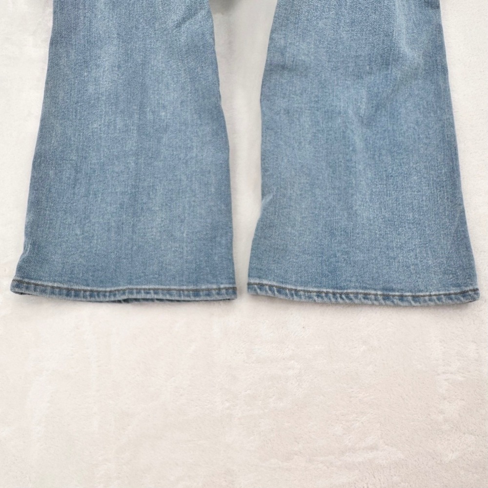 Lucky Brand Denim Ava Mid Rise Boot Jeans Womans Size 10/30R Light Wash Flare - Picture 3 of 4
